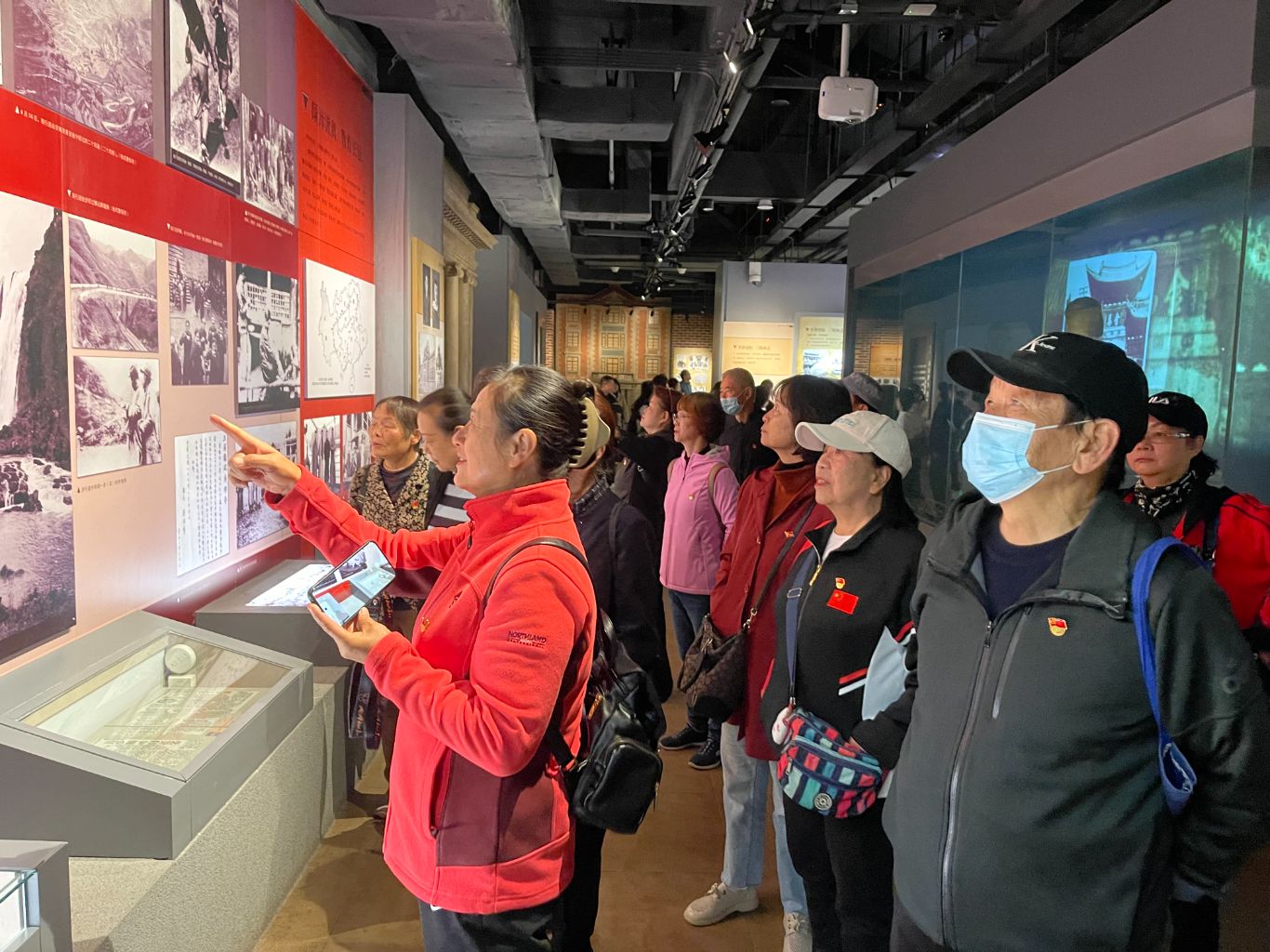 1761902588970023809.jpg 微信图片_20251029170041_10_73.jpg